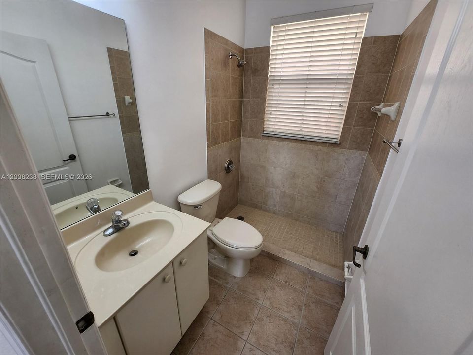 В аренду: $6,500 (4 спален, 4 ванн, 3053 Квадратных фут)