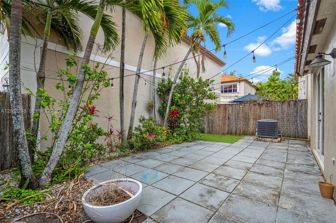 Activo con contrato: $499,999 (3 camas, 2 baños, 1131 Pies cuadrados)