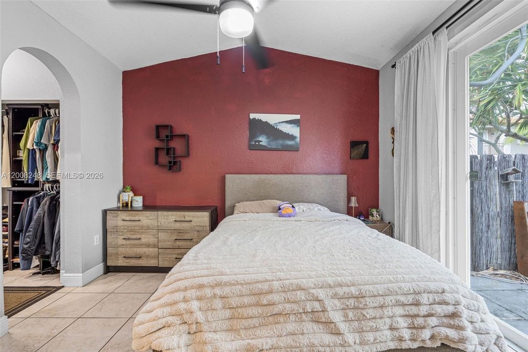 Activo con contrato: $499,999 (3 camas, 2 baños, 1131 Pies cuadrados)