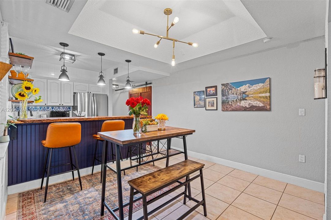 Activo con contrato: $499,999 (3 camas, 2 baños, 1131 Pies cuadrados)