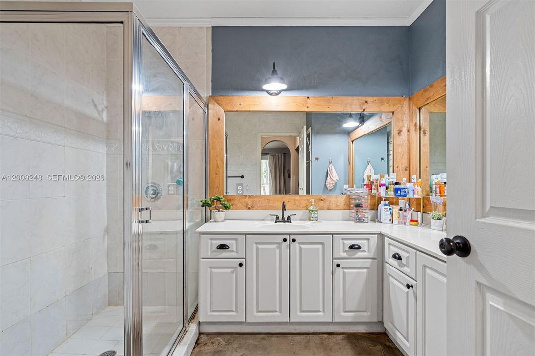 Activo con contrato: $499,999 (3 camas, 2 baños, 1131 Pies cuadrados)