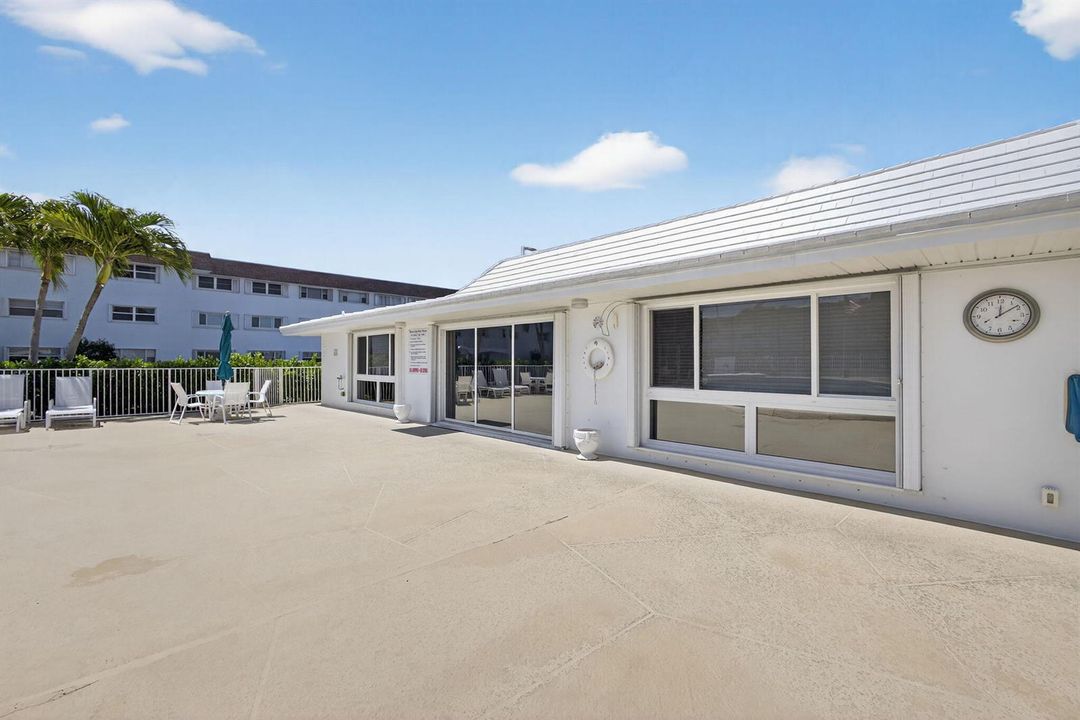 Pool area /Club House