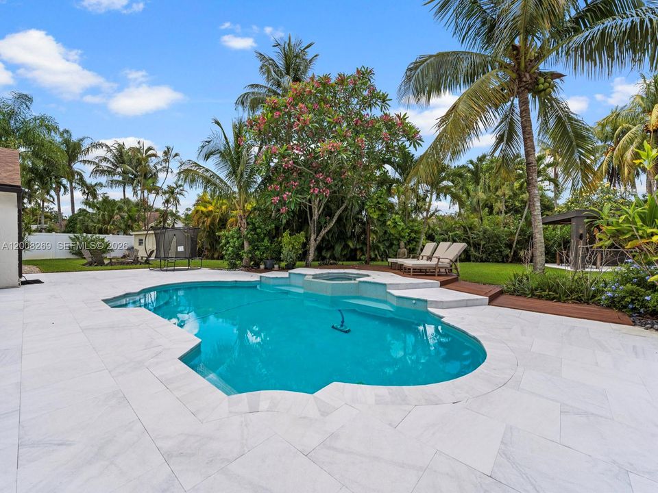 Recently Rented: $6,375 (3 beds, 2 baths, 2034 Square Feet)