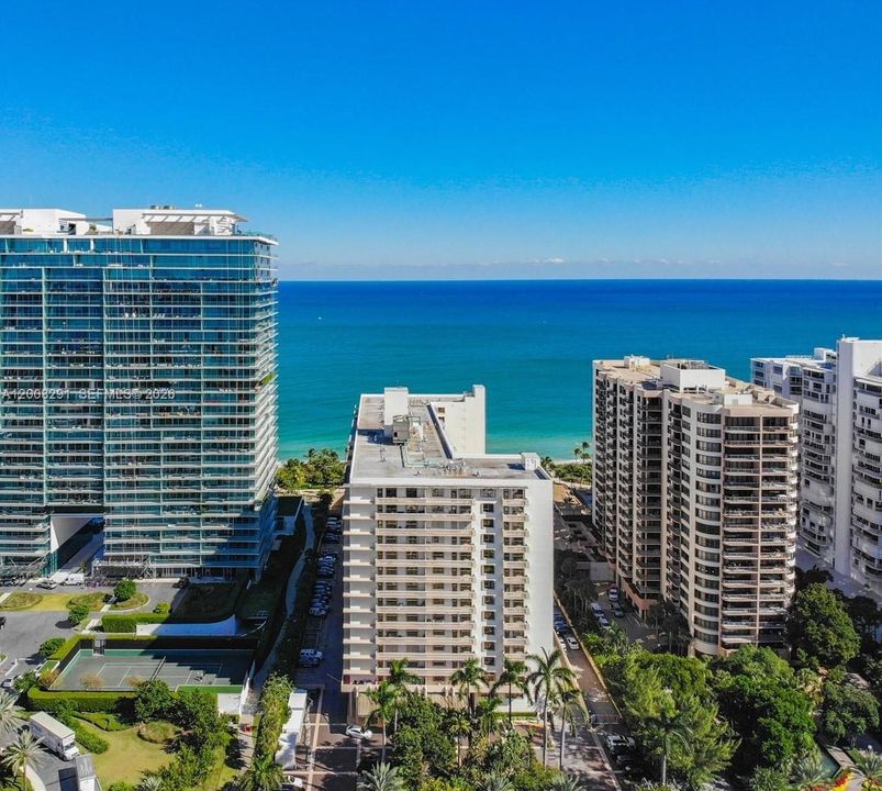 For Sale: $699,999 (2 beds, 2 baths, 1514 Square Feet)