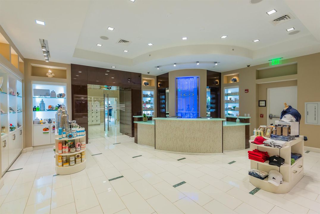 clubhouse spa foyer