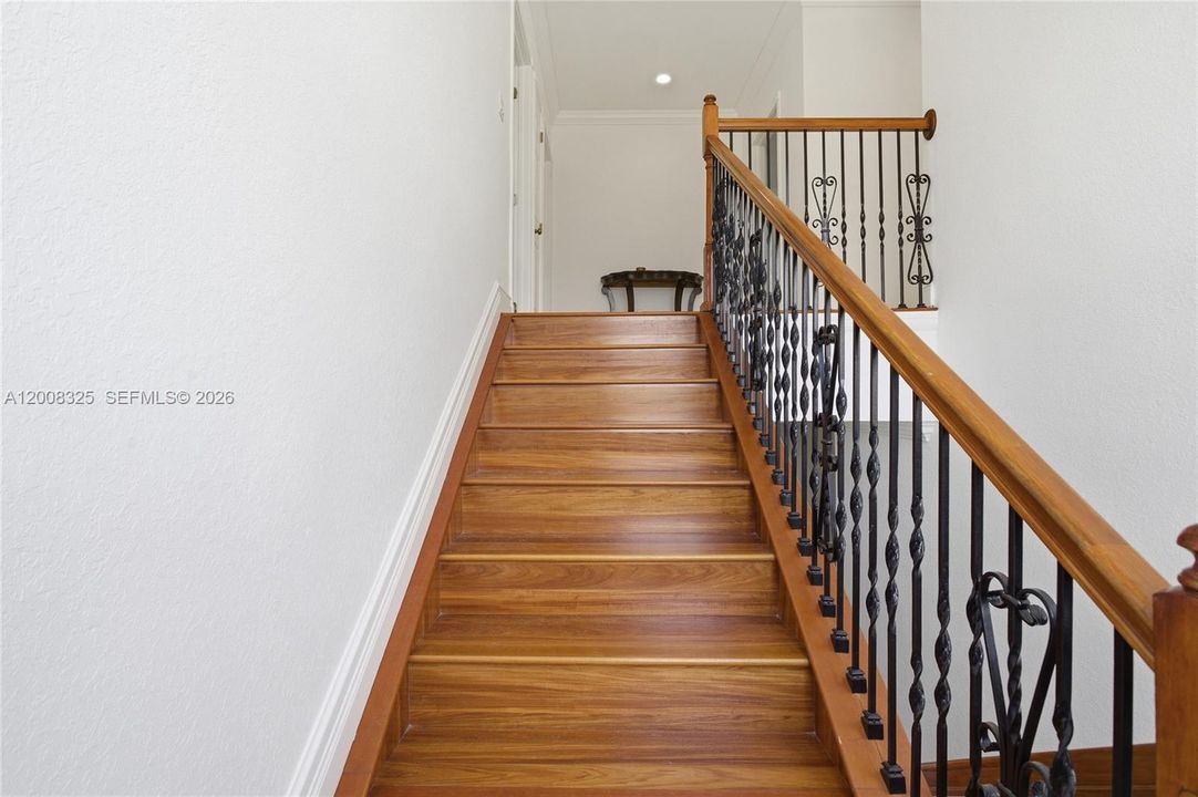 En Renta: $12,900 (5 camas, 4 baños, 4651 Pies cuadrados)