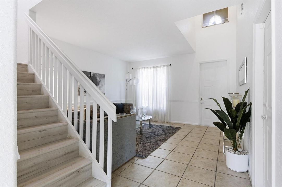 4162_Winnipeg_Way_WPB_007