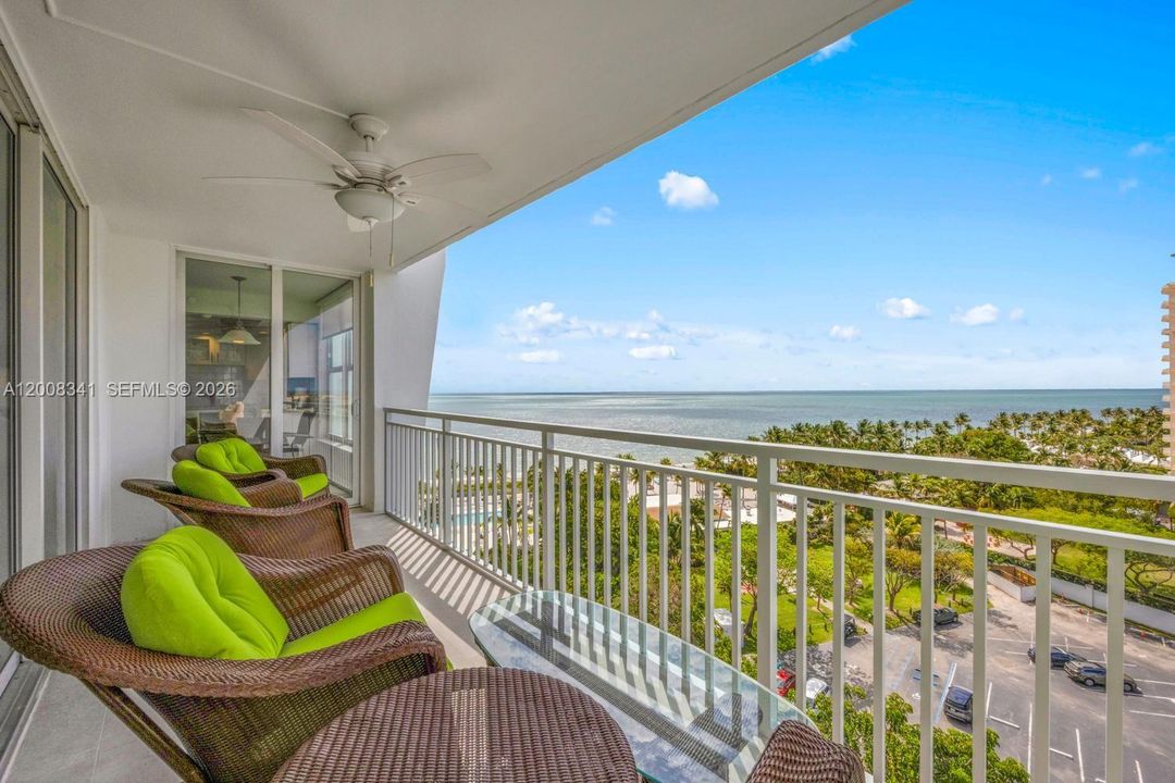 Active With Contract: $6,500 (2 beds, 2 baths, 1496 Square Feet)