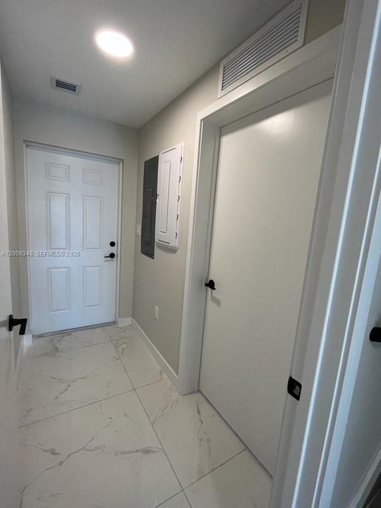 В аренду: $2,650 (3 спален, 2 ванн, 1398 Квадратных фут)