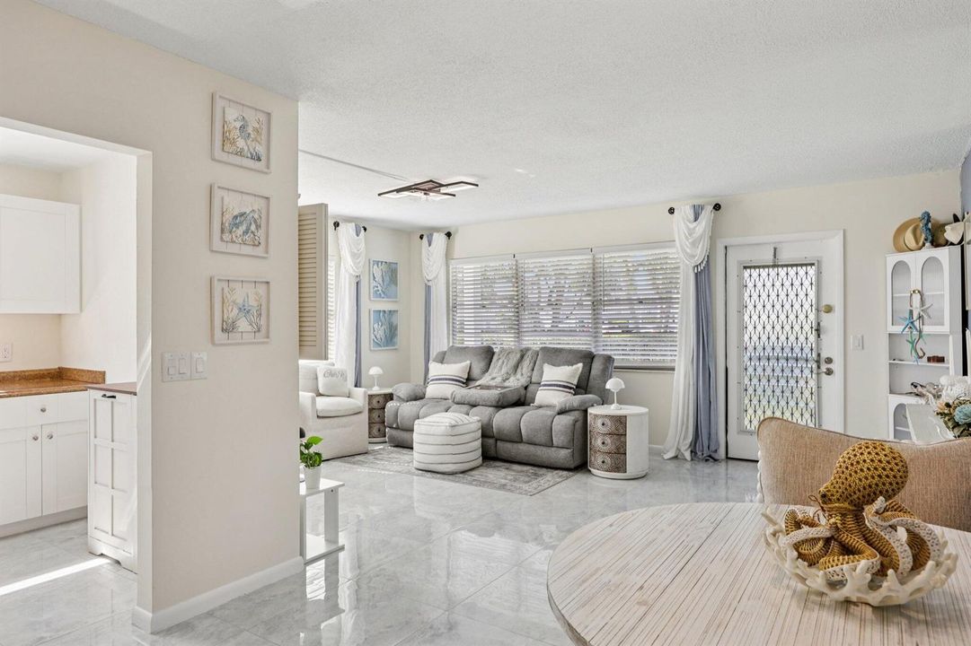13-web-or-mls-Oakridge J 125-S1202-013