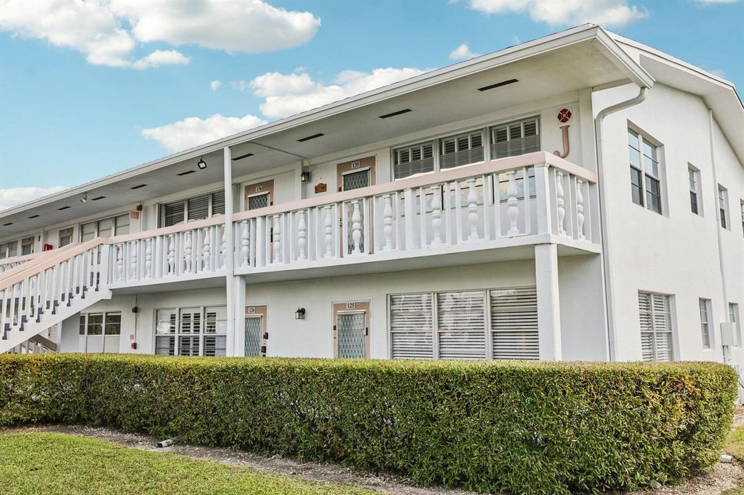 6-web-or-mls-Oakridge J 125-S1202-006