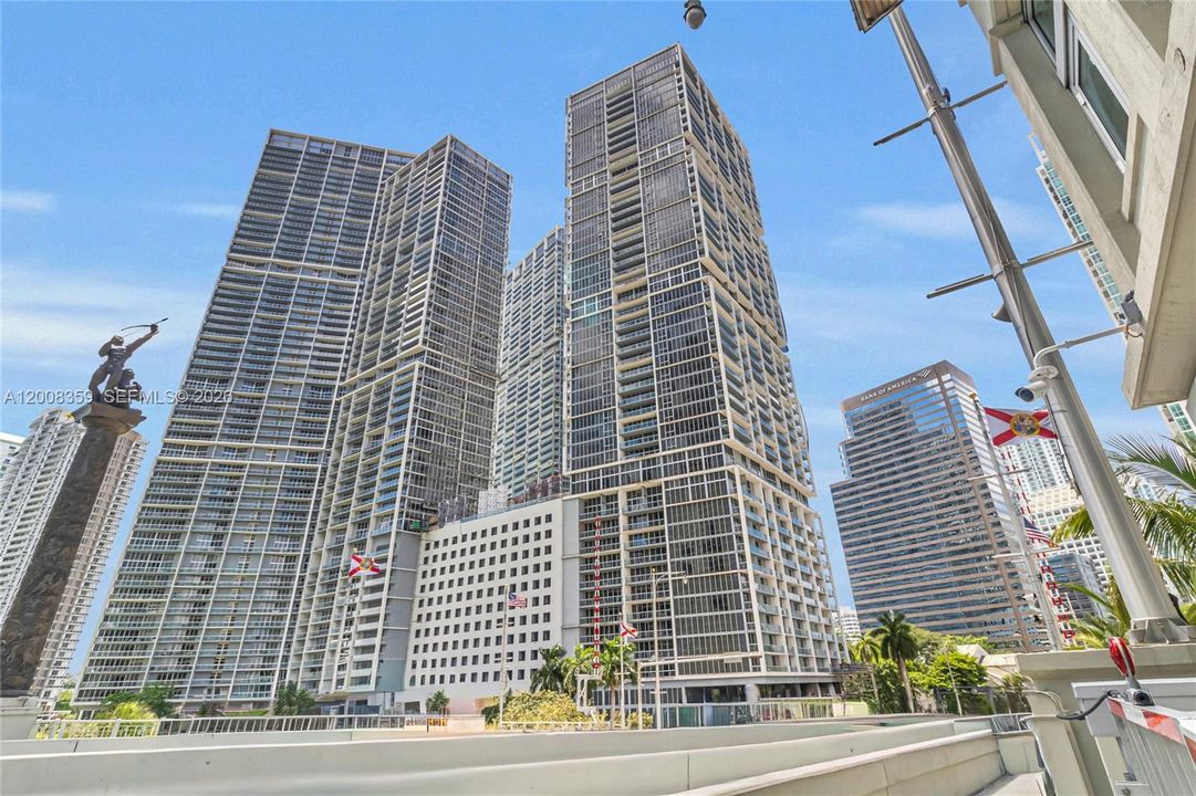 待售: $949,900 (2 贝兹, 2 浴室, 1459 平方英尺)