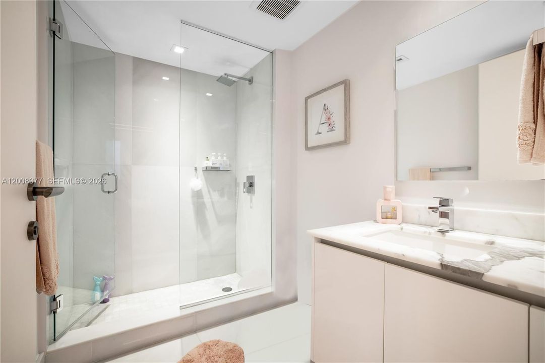 For Sale: $3,300,000 (4 beds, 4 baths, 3094 Square Feet)