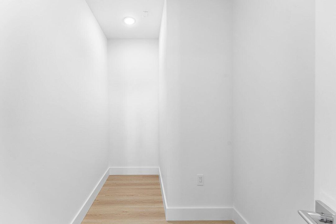 021-184LakeDrive-4102-PalmBeachShores-FL