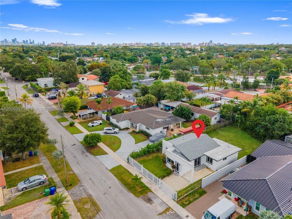 Activo con contrato: $665,000 (3 camas, 2 baños, 1376 Pies cuadrados)