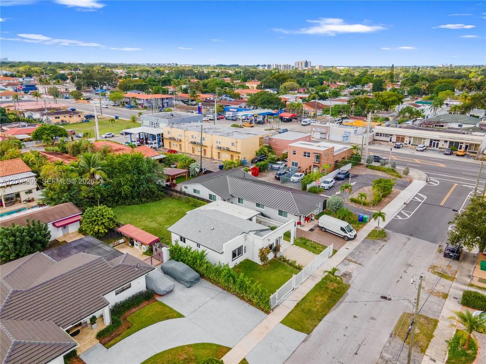 Activo con contrato: $665,000 (3 camas, 2 baños, 1376 Pies cuadrados)