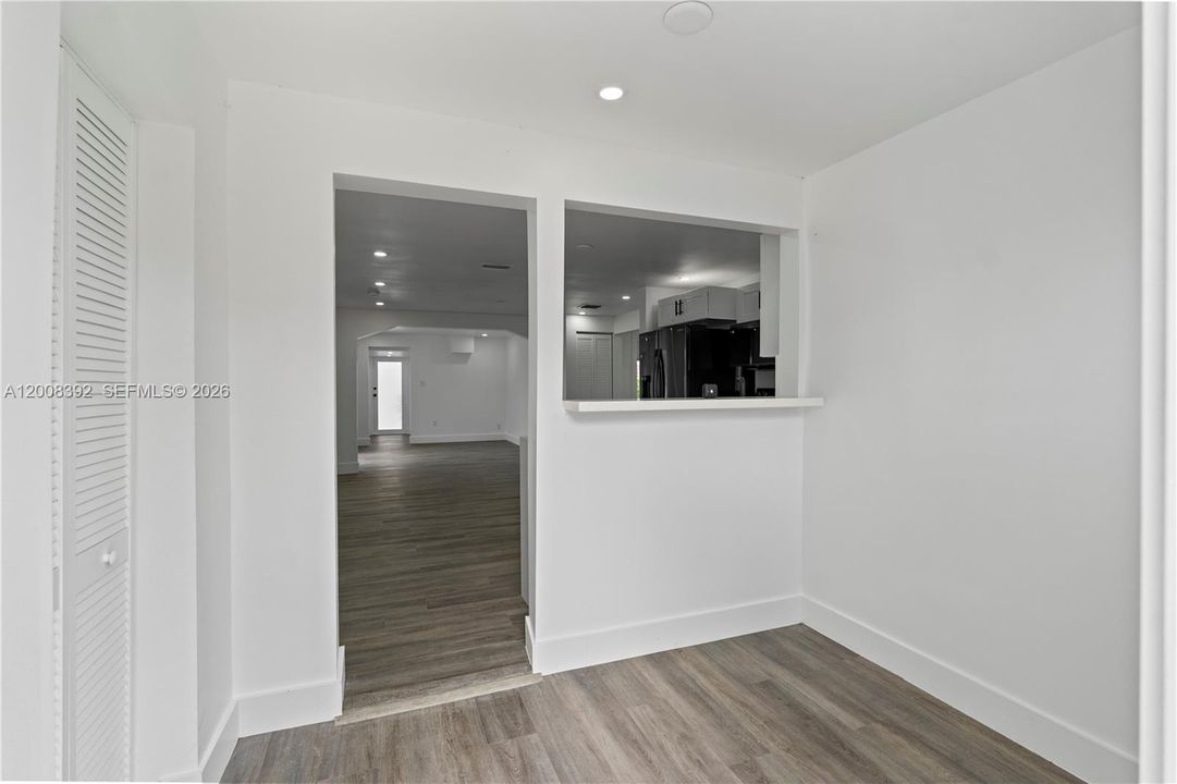 Activo con contrato: $665,000 (3 camas, 2 baños, 1376 Pies cuadrados)
