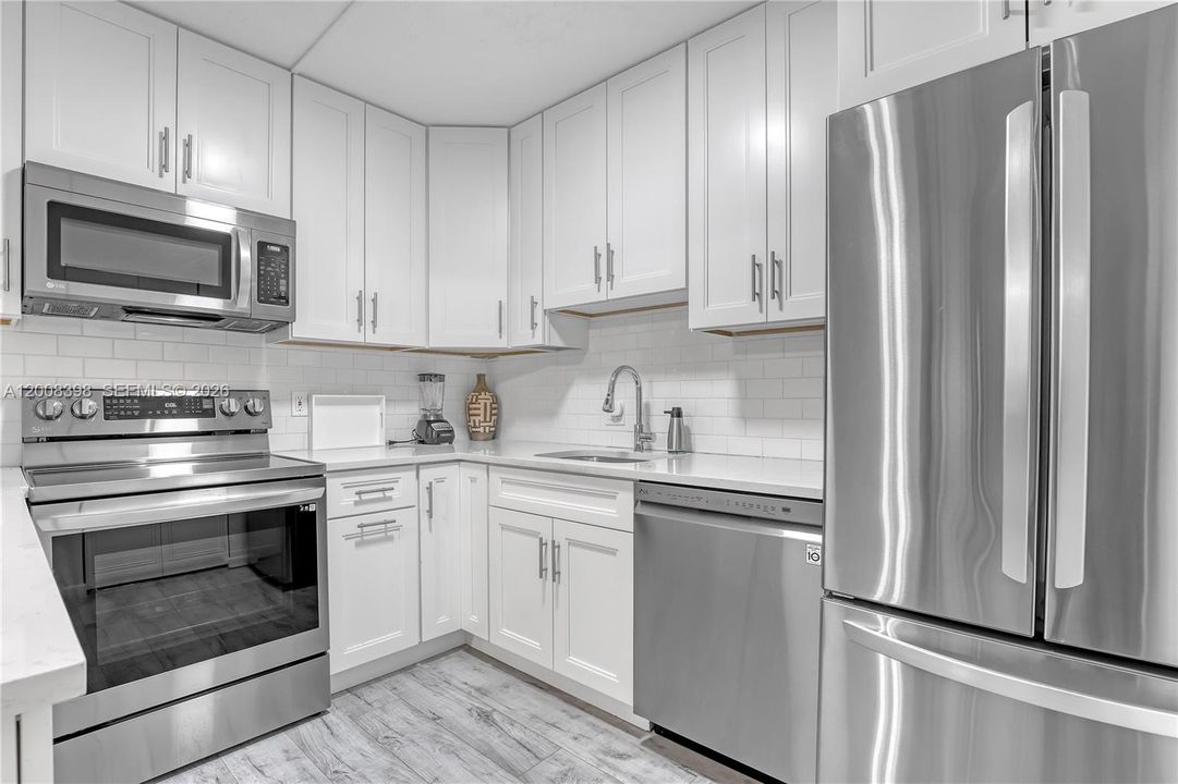 Activo con contrato: $155,000 (2 camas, 1 baños, 935 Pies cuadrados)