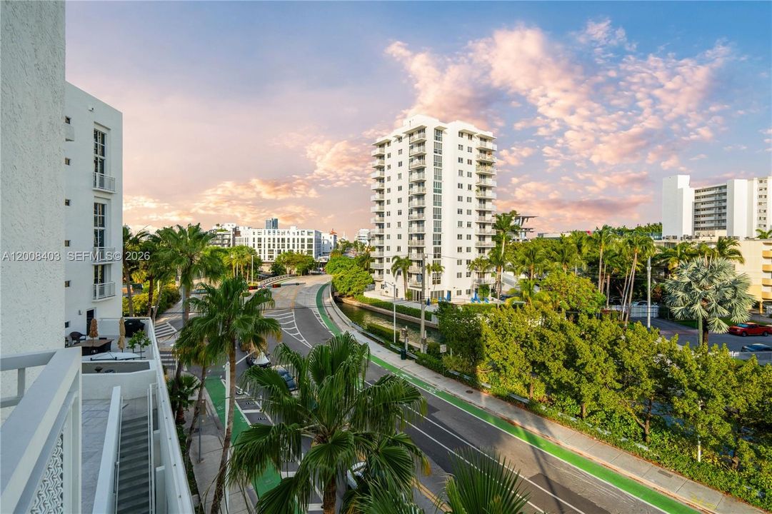 Active With Contract: $13,500 (2 beds, 2 baths, 1480 Square Feet)