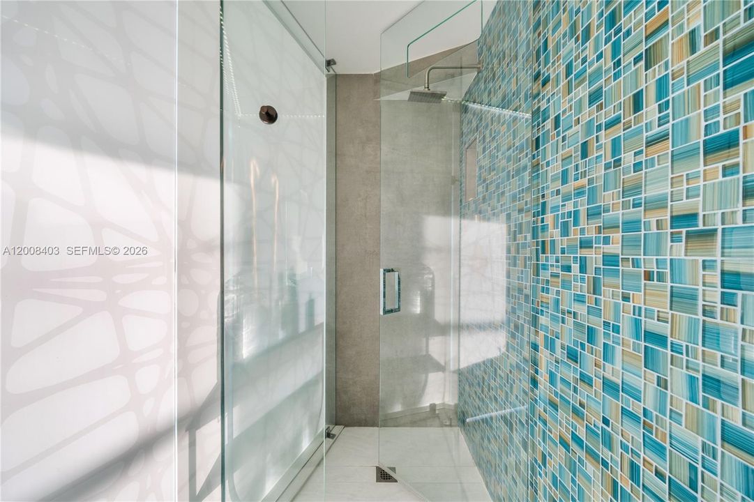 Active With Contract: $13,500 (2 beds, 2 baths, 1480 Square Feet)