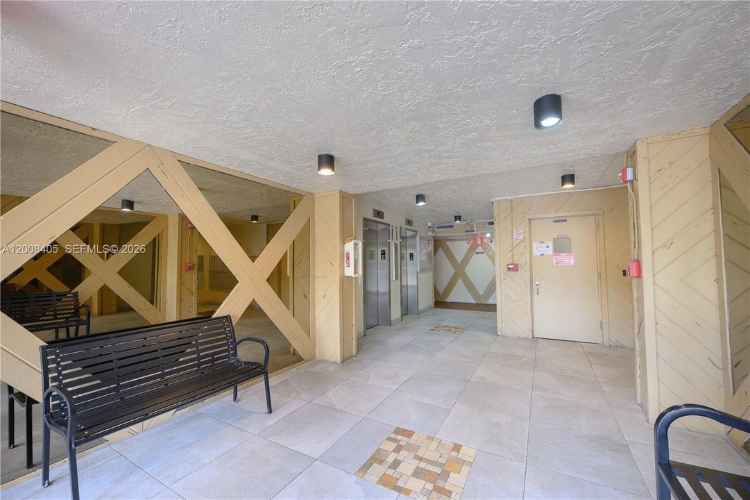En Venta: $199,900 (2 camas, 2 baños, 995 Pies cuadrados)