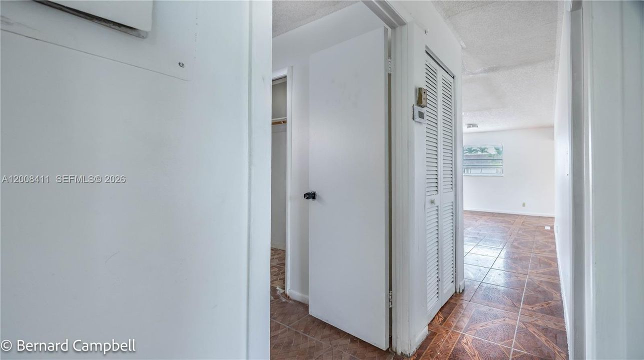 На продажу: $124,900 (2 спален, 2 ванн, 855 Квадратных фут)