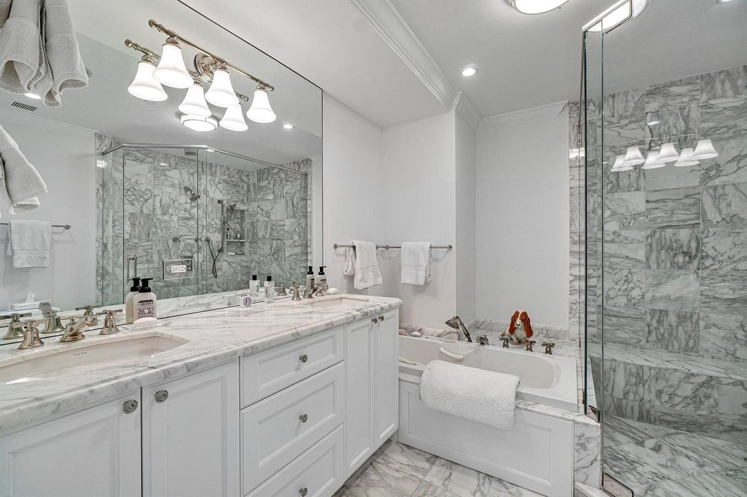 029-150BradleyPlace-203-PalmBeach-FL-334