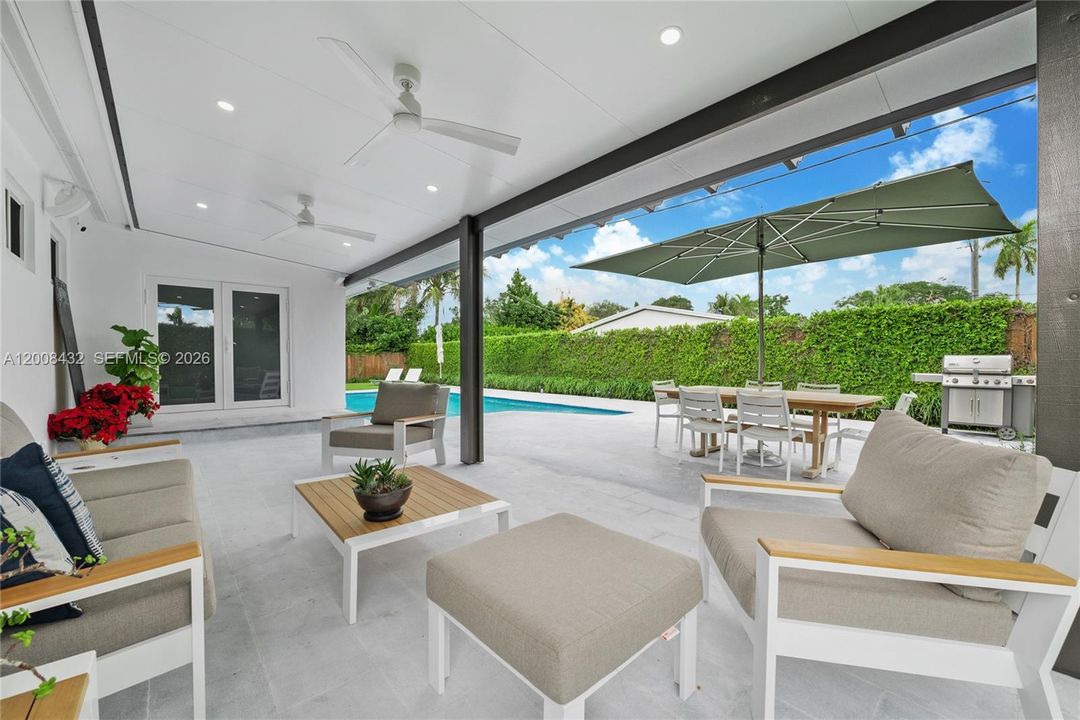 Active With Contract: $8,600 (3 beds, 2 baths, 1764 Square Feet)