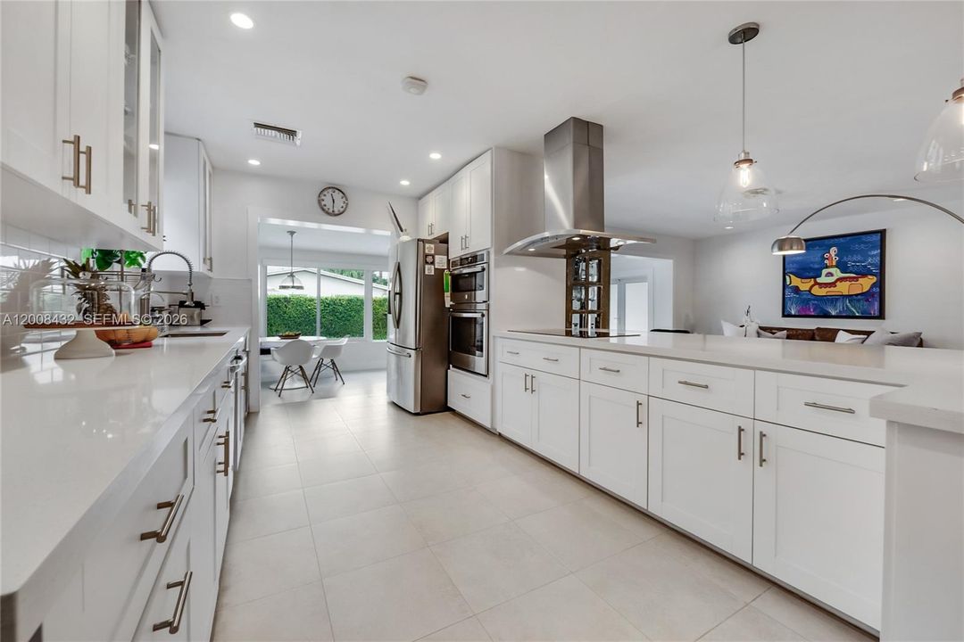 Active With Contract: $8,600 (3 beds, 2 baths, 1764 Square Feet)