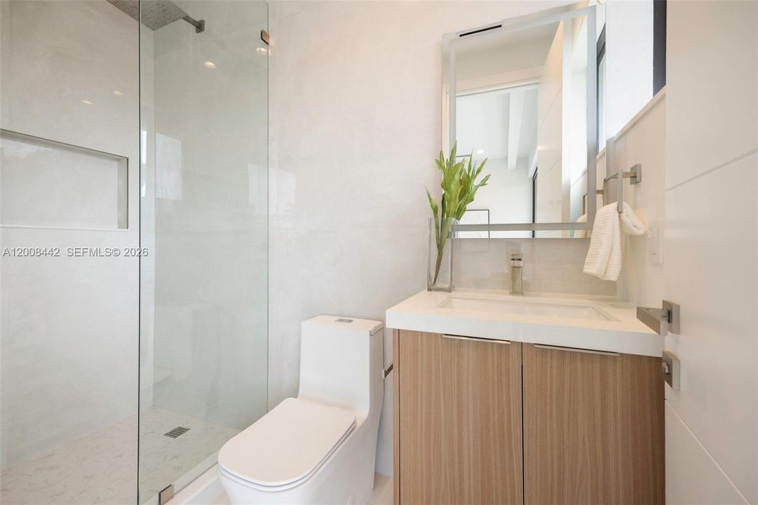En Venta: $2,995,000 (0 camas, 0 baños, 2814 Pies cuadrados)