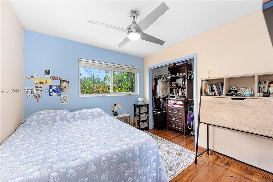 For Sale: $1,370,000 (5 beds, 3 baths, 3087 Square Feet)
