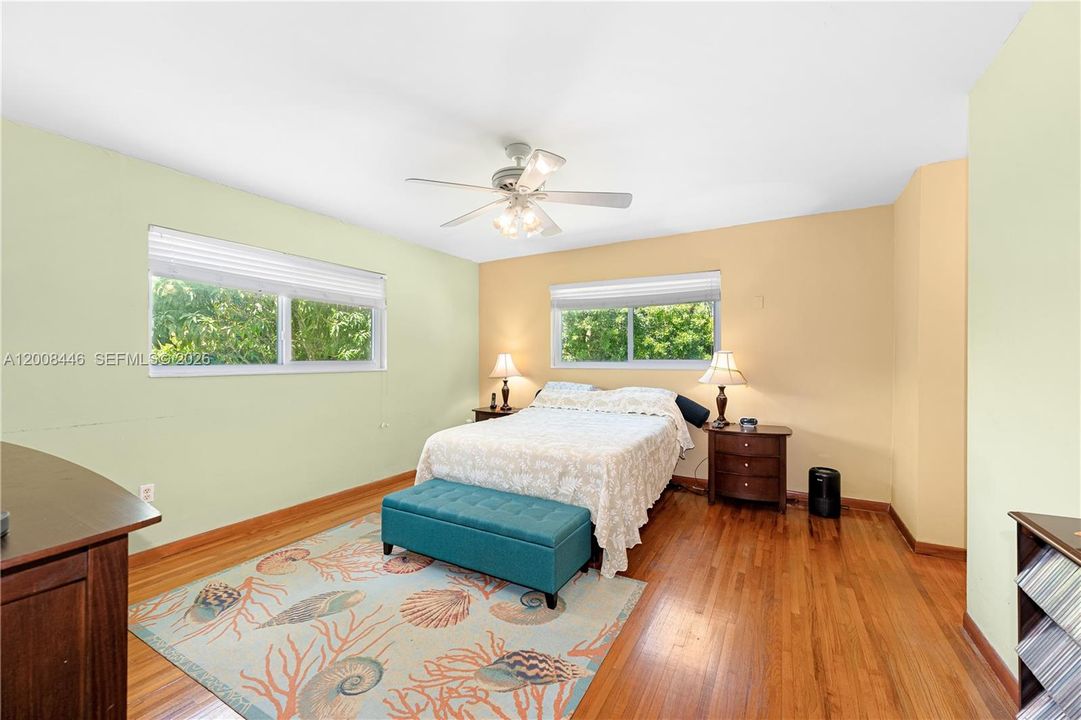 For Sale: $1,370,000 (5 beds, 3 baths, 3087 Square Feet)