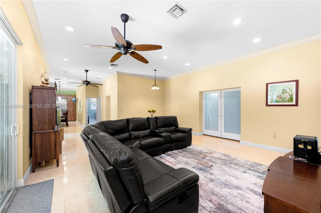 For Sale: $1,370,000 (5 beds, 3 baths, 3087 Square Feet)