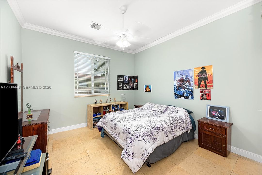 For Sale: $1,370,000 (5 beds, 3 baths, 3087 Square Feet)