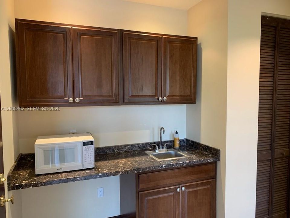 Kitchenette