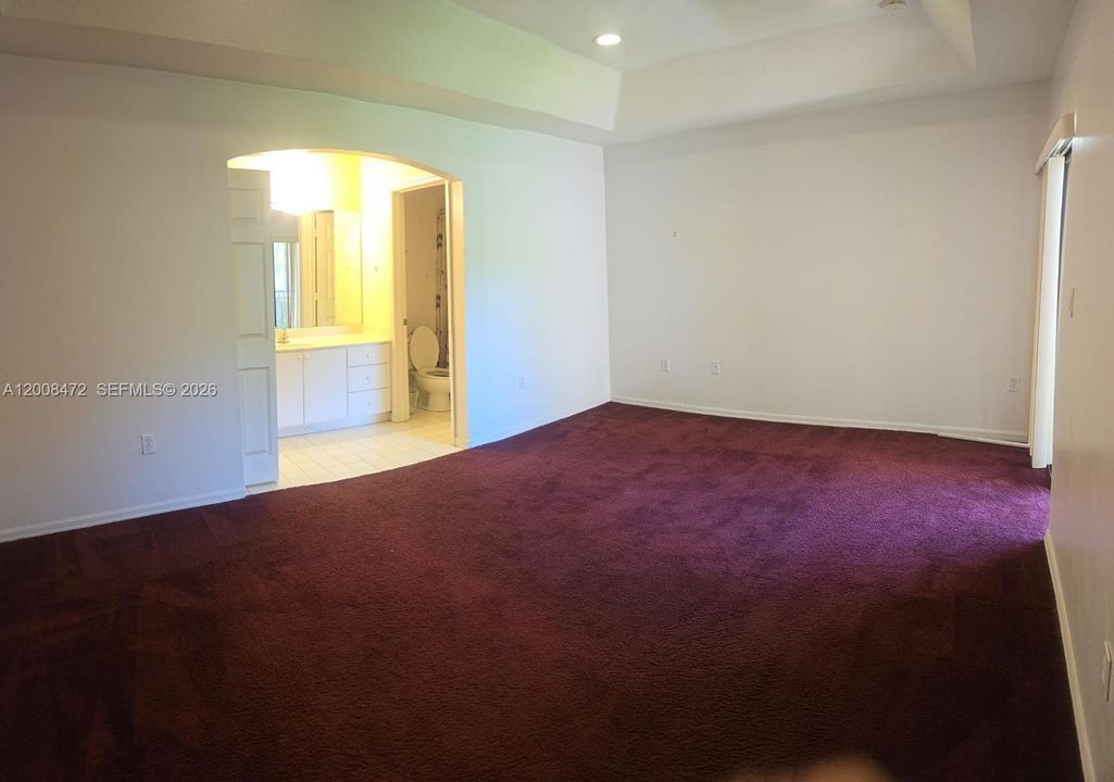 For Sale: $340,000 (3 beds, 2 baths, 1515 Square Feet)