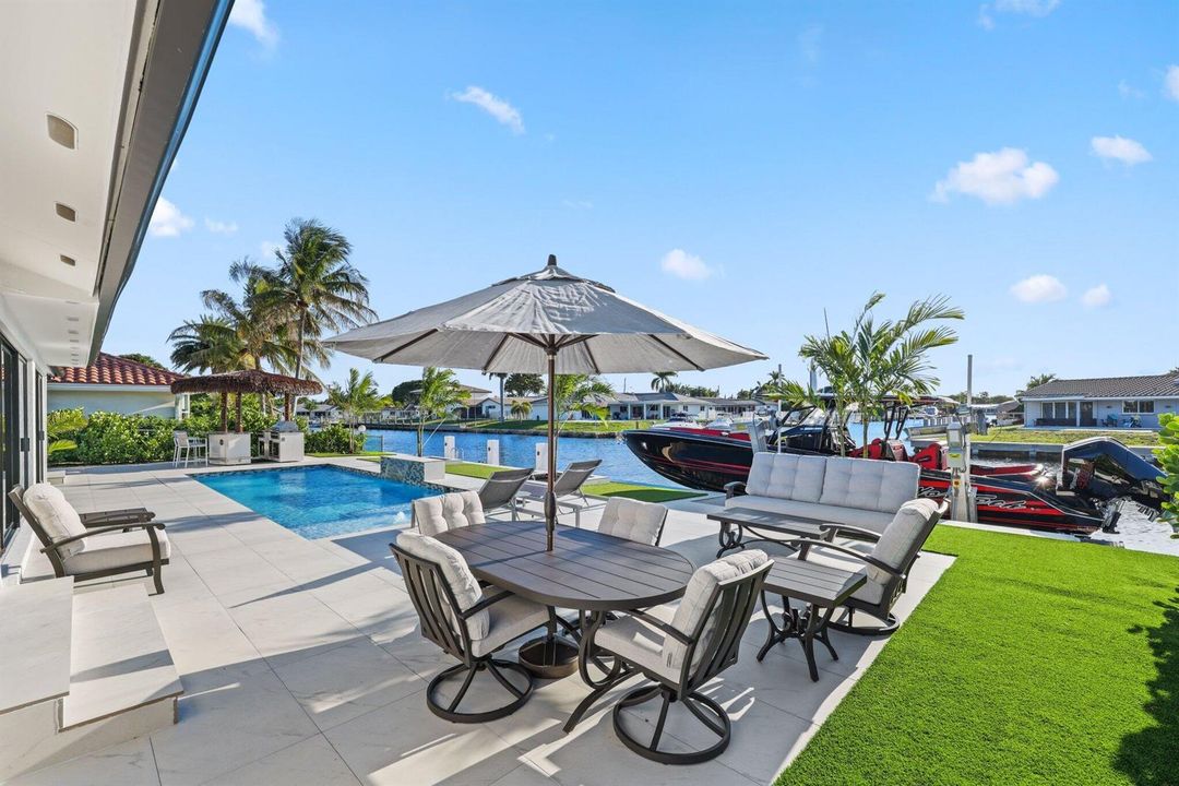 5641 Bayview Drive - 34.jpg-SMALL