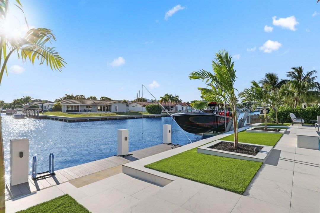 5641 Bayview Drive - 45.jpg-SMALL