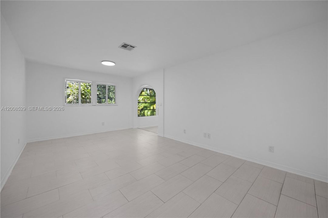 Recently Sold: $154,999 (1 beds, 1 baths, 0 Square Feet)