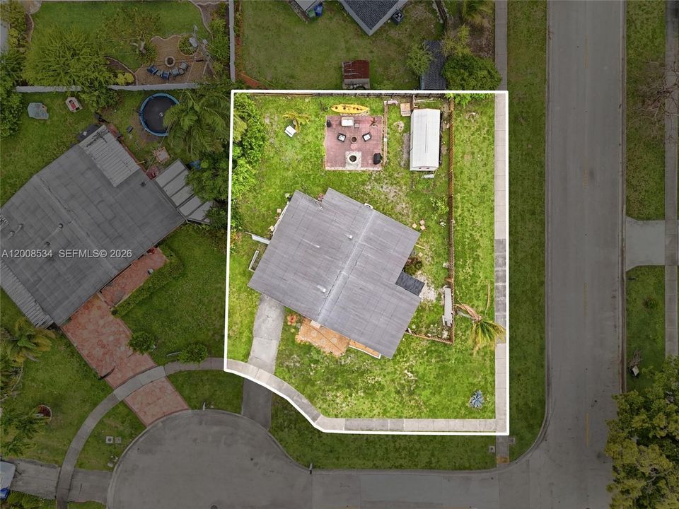 Active With Contract: $3,300 (4 beds, 2 baths, 1236 Square Feet)