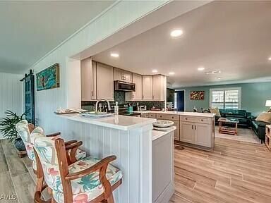 Kitchen Area 2