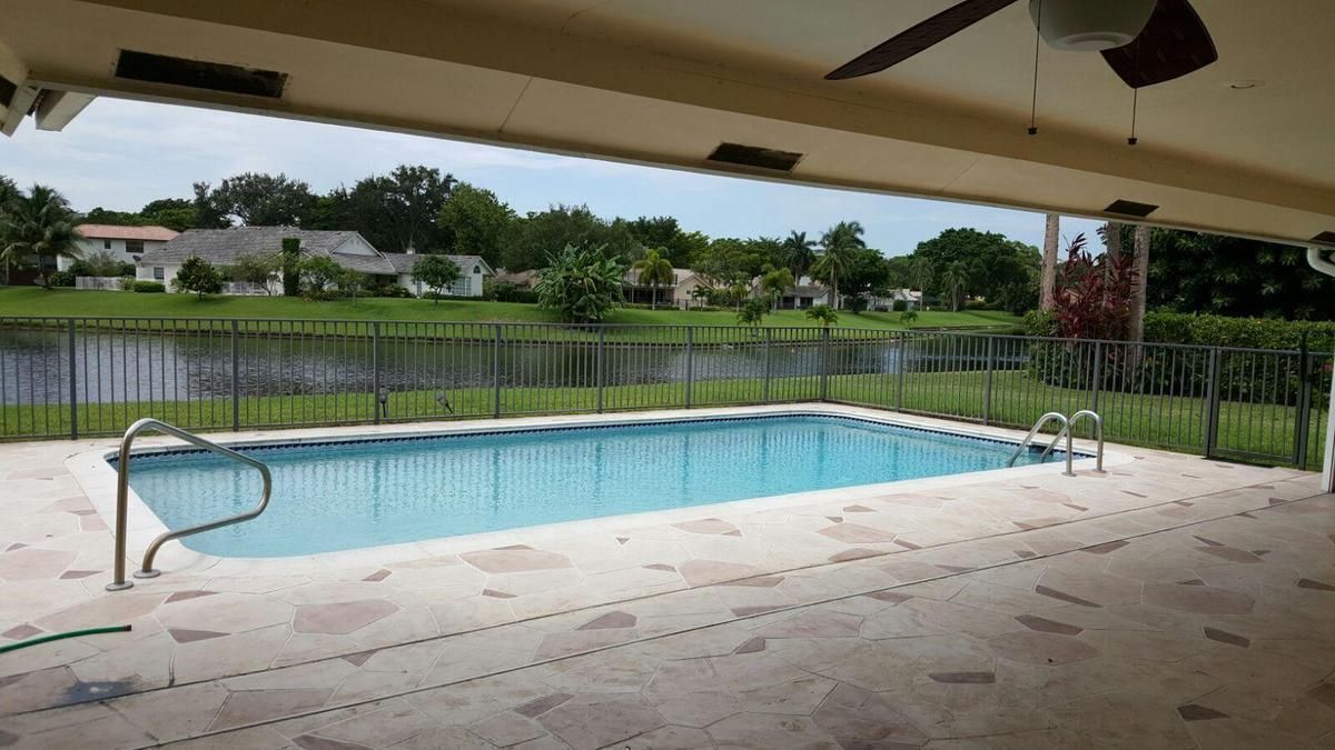 RX-10636668-2-single-family-home-14.lg