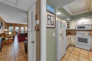 For Rent: $3,500 (2 beds, 2 baths, 1020 Square Feet)