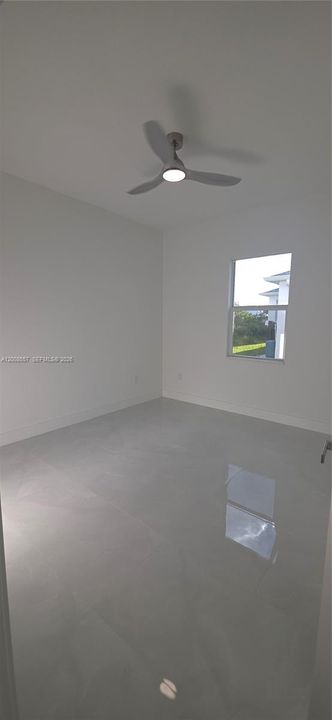 For Rent: $2,000 (6 beds, 4 baths, 1199 Square Feet)