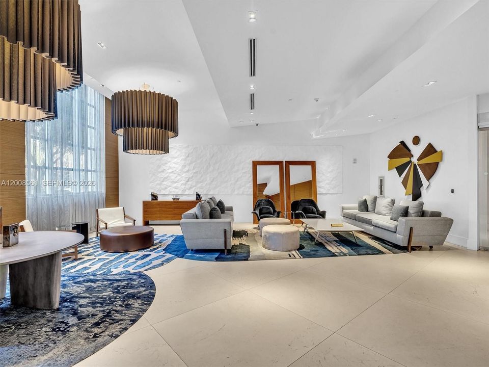For Sale: $759,000 (1 beds, 2 baths, 1373 Square Feet)