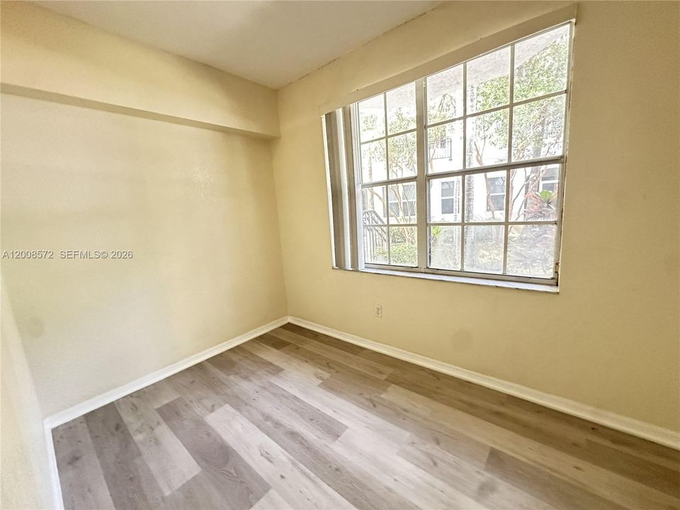 En Renta: $2,350 (2 camas, 2 baños, 1064 Pies cuadrados)