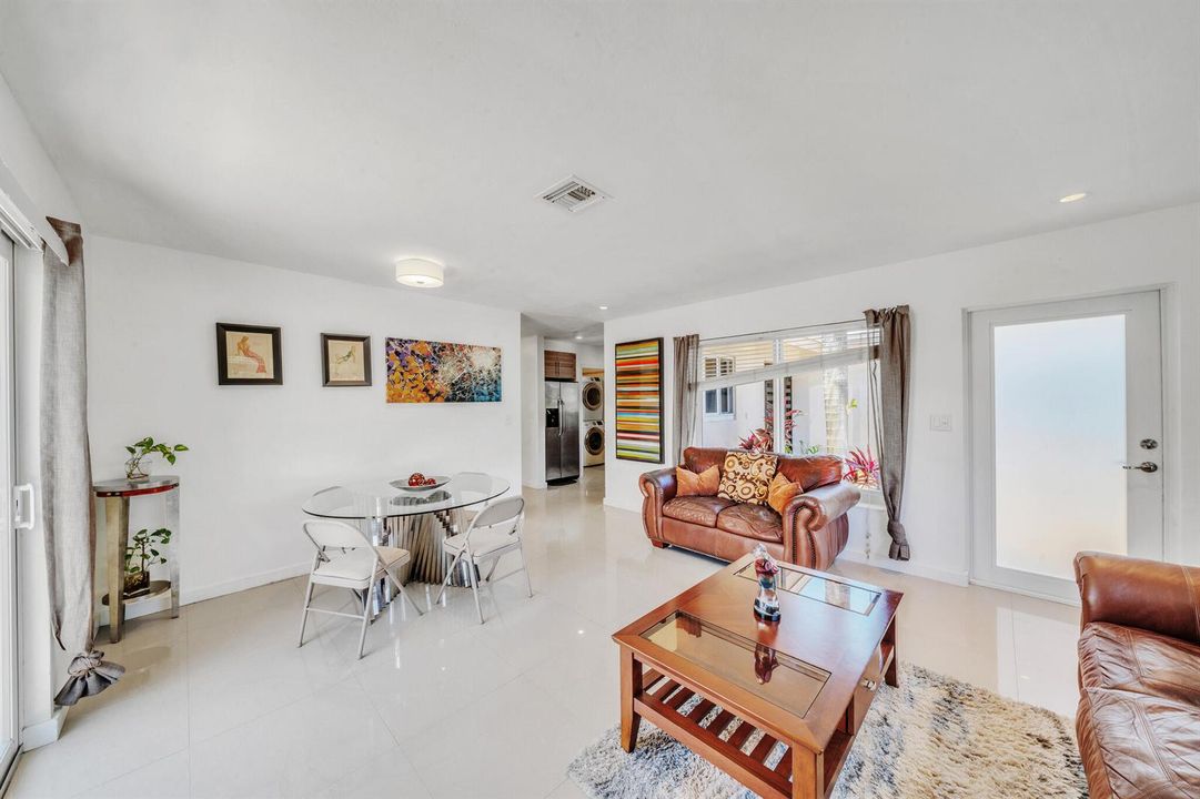 20 3291 Living Area