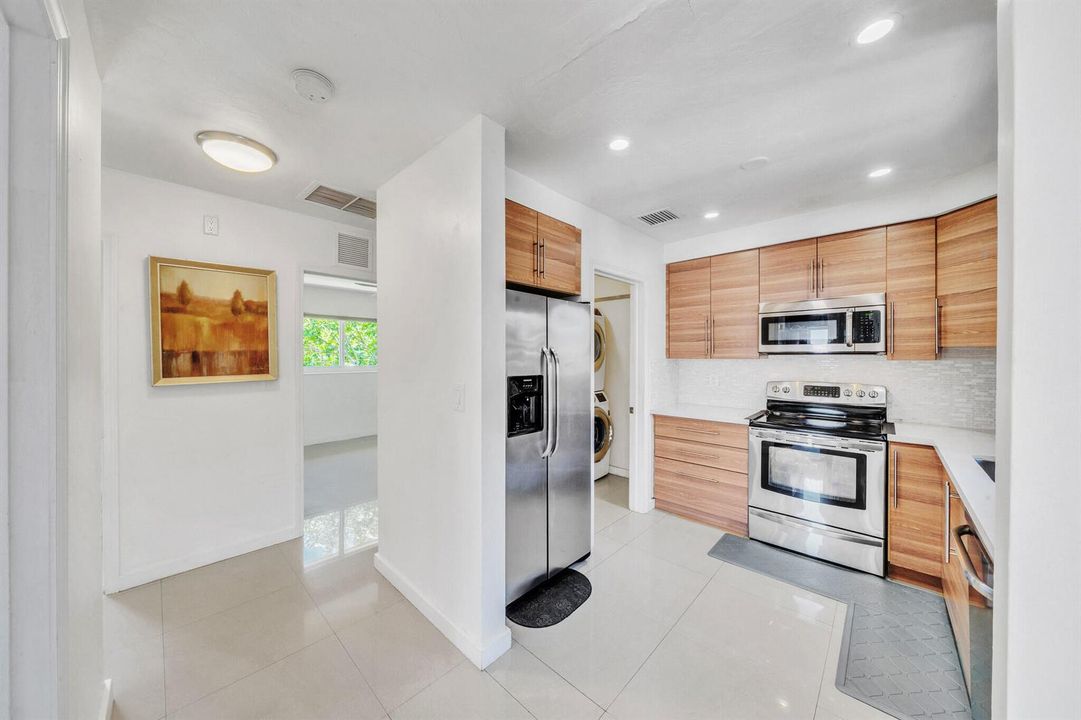 22 3291 Kitchen (1)