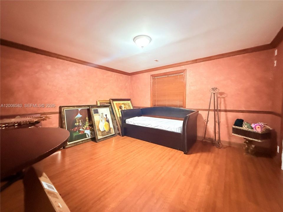 Guest Bedroom #3