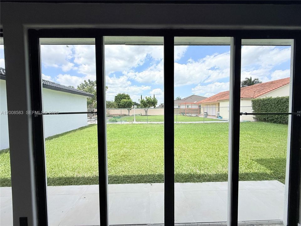 Slide glass door to Backyard